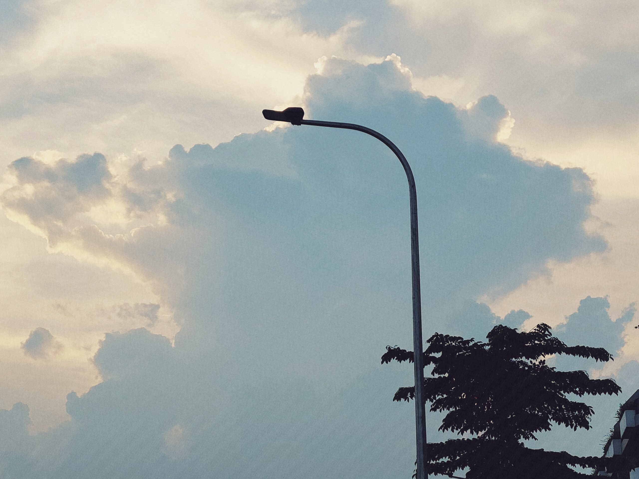 Bảo vệ: Giận dỗi